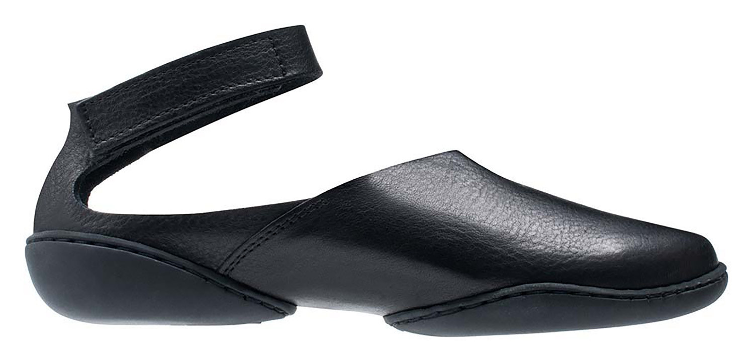 Pan f ( black-waw ) | trippenオフィシャルサイト