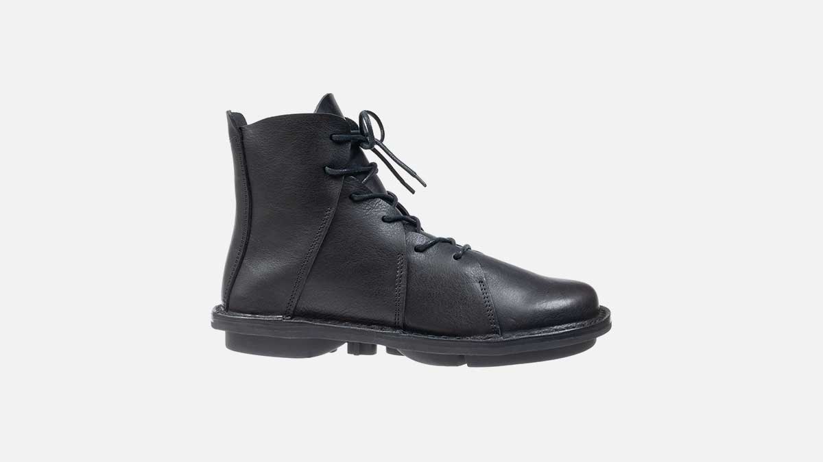 nomad-hi-m-black.jpg